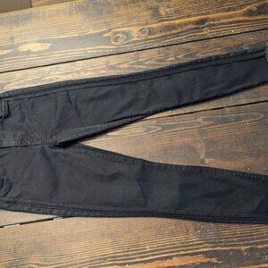 Mother:  HW Looker Ankle Fray